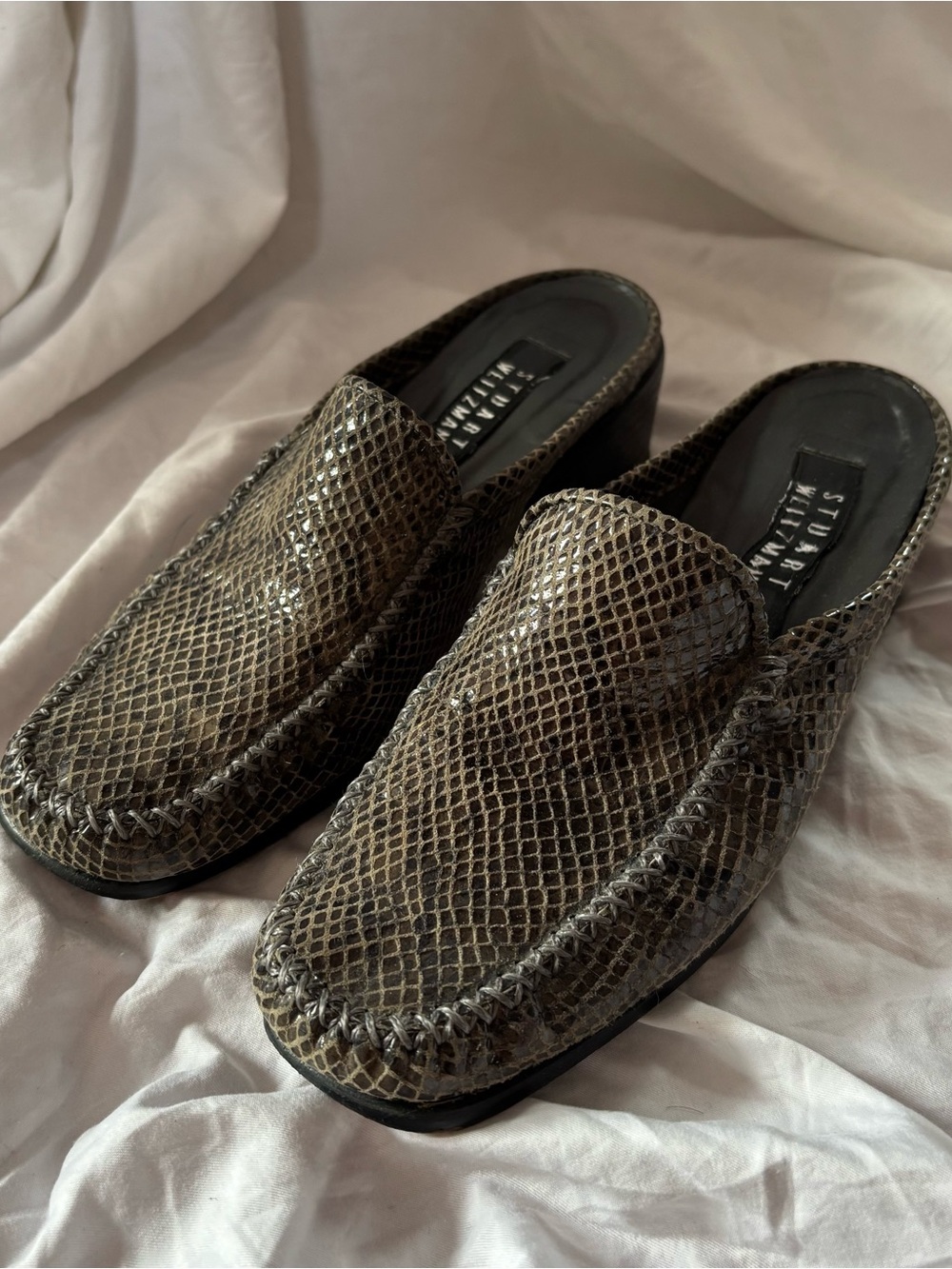 Stuart Weitzman Brown Gray Snakeskin-Print Loafer Mules